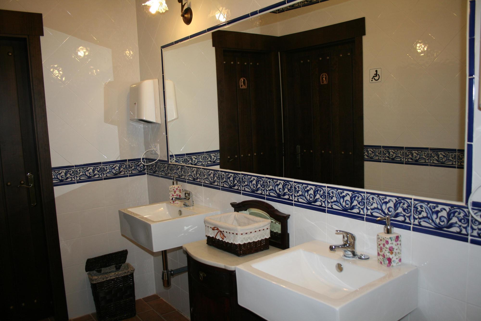 Hostal Ciudad Trigueros Habitación foto